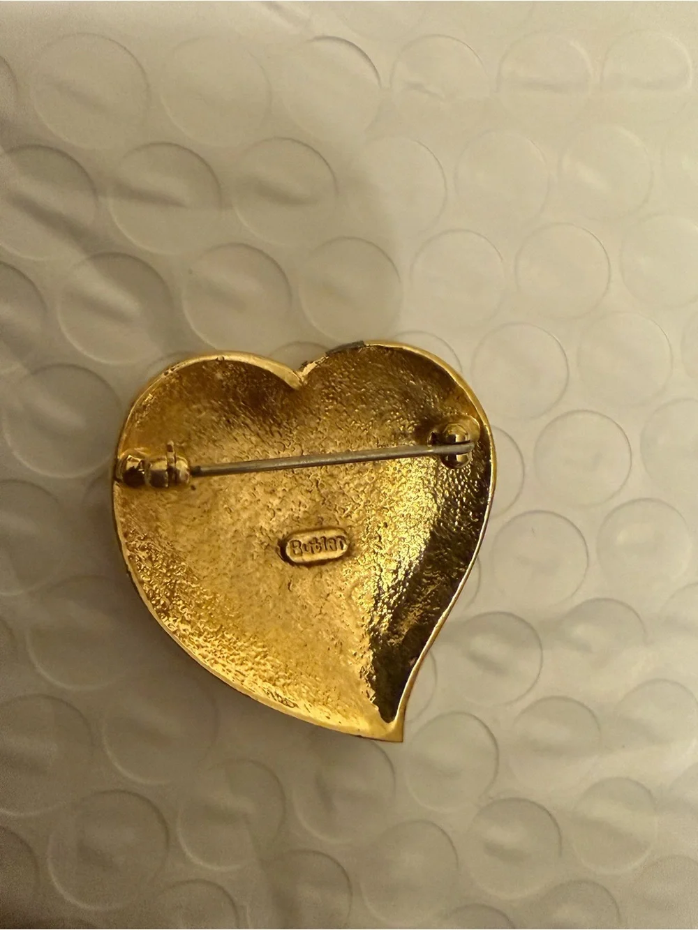Vintage Gold-Tone Heart women’s Brooches by BUTEJ?